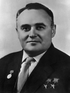 02001ia2-c46b-272x362.png