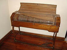 02002pcl-90fb-220x165.jpg