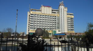 Конспект уроку "The main tourist attractions of Kherson"/ "The main tourist attractions of the city" (5-6 grade)