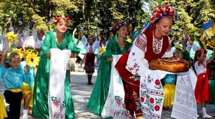 Свято злагоди та єдності. «Нехай у кожної  людини, живе любов до України»