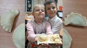 ТІСТОПЛАСТИКА. УРОК  "ЗЕРНО БОРОШНО ВАРЕНИКИ"