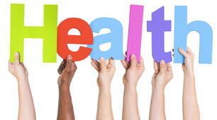 Презентація  "Ми здорові!/We are healthy!"