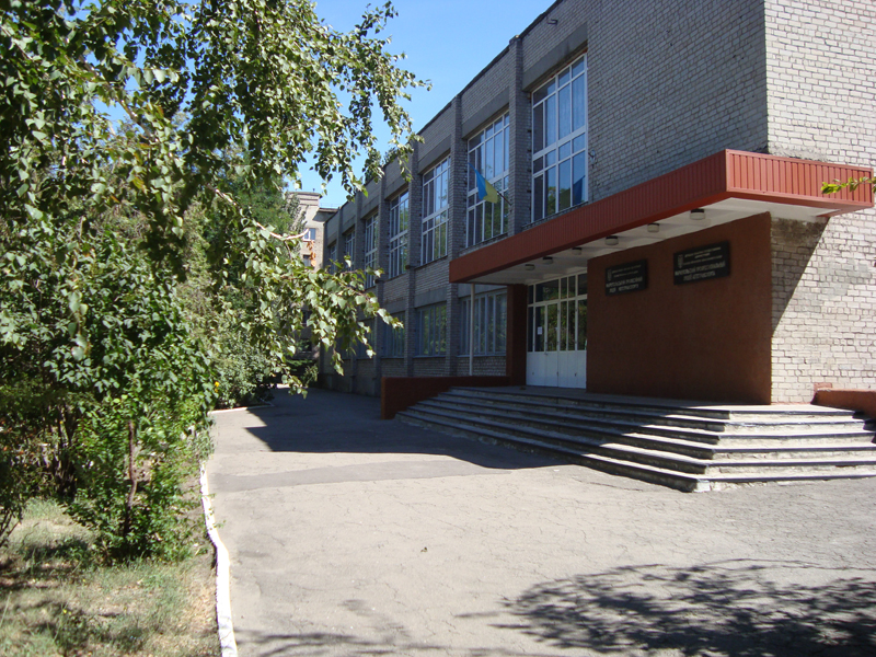 020051dg-2741.png