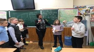 Презентація #8. Осмислене читання в «Сімейному колі»: казка «Казка, нашептана вітром»