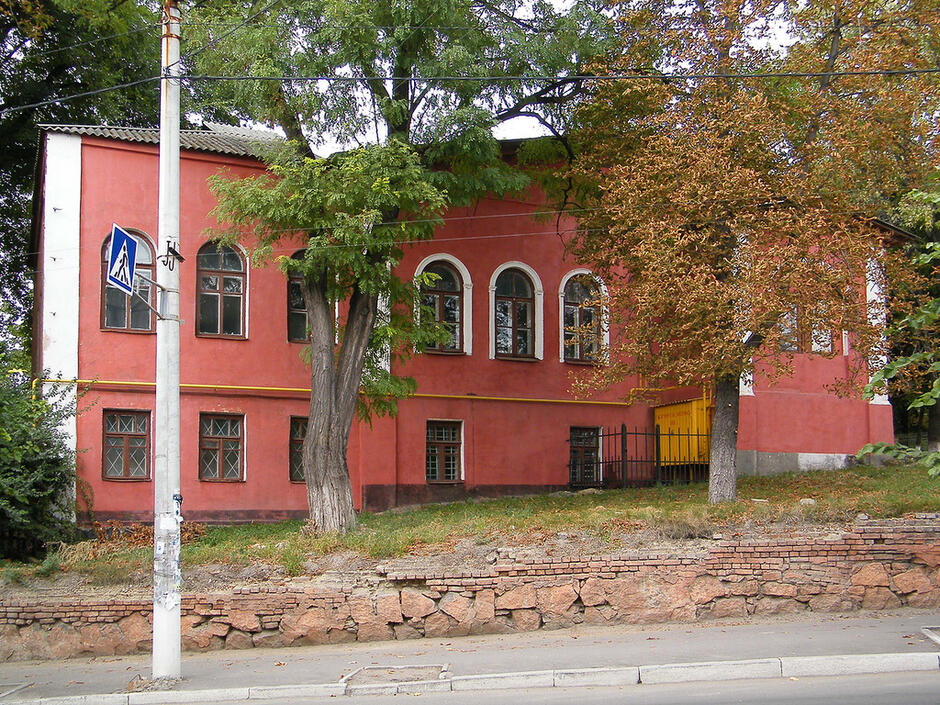 020056gw-56c4-940x705.jpg