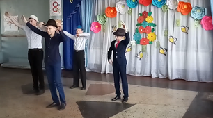 Сценарій свята 8 Березня "Весна не забула про ВАС"