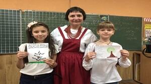 Презентація #13. Осмислене читання в «Сімейному колі»: казка «Дубок» Надії Мацап’як