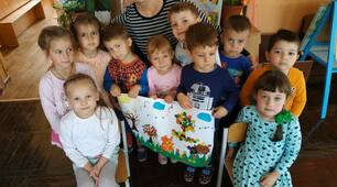 "Осінь - чарівна пора" (колективна робота).