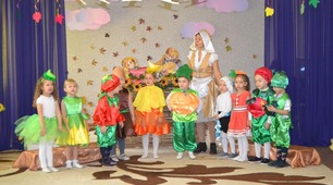 Сценарій свята осені для старшої групи дитячого садка. « Допоможемо попелюшці»