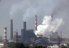 02008ess-58f3-243x169.jpg