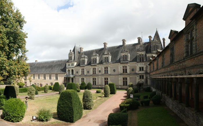 Haunted-Castles-2