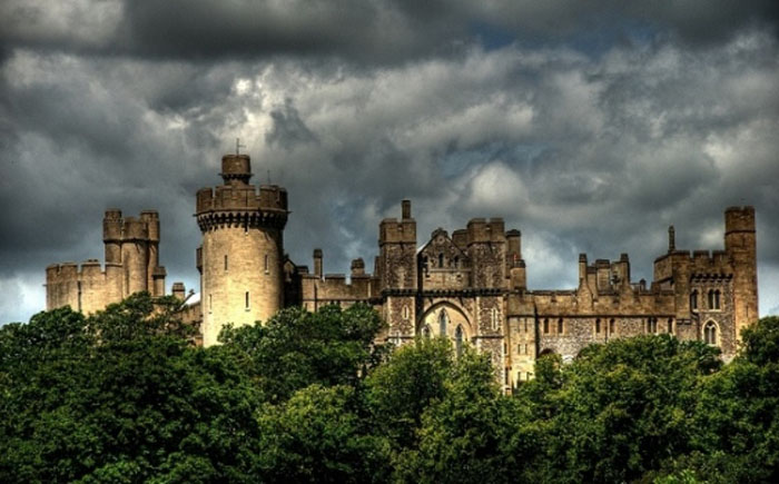 Haunted-Castles-11