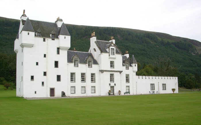 Haunted-Castles-3