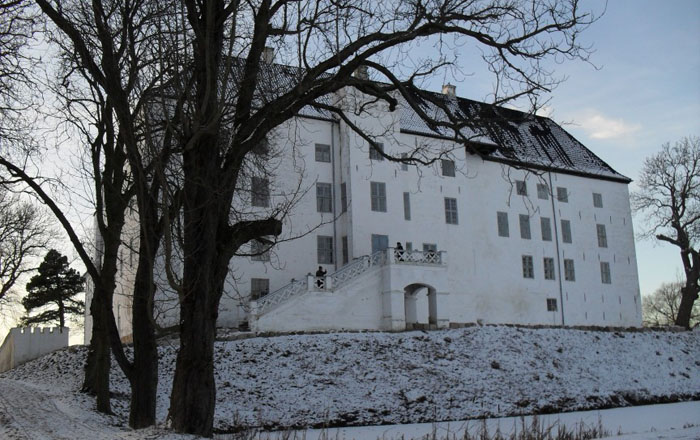 Haunted-Castles-1