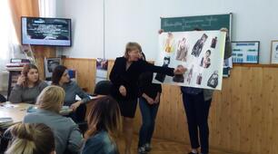 Навчальний елемент: «Стилізація стрижки «Каскад»» Професійна компетентність: «Виконання базових модельних стрижок»