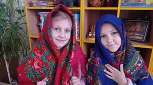 Флешмоб "Зроби фото з хусткою"