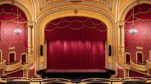 Lesen. I Semester. Klasse 7 (I Fremdsprache). Thema: "Theater und Kino"