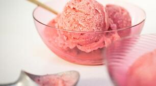 Listening: How to make a 45-second ice cream