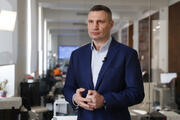 Проміжні підсумки: мер столиці про COVID-19 в закладах освіти Києва