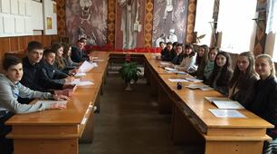 Розвиток зв’язного мовлення. Завдання з розгорнутою відповіддю – створення власного письмового висловлення на дискусійну тему