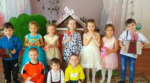  Розвага   "Граємо на музичних інструментах "