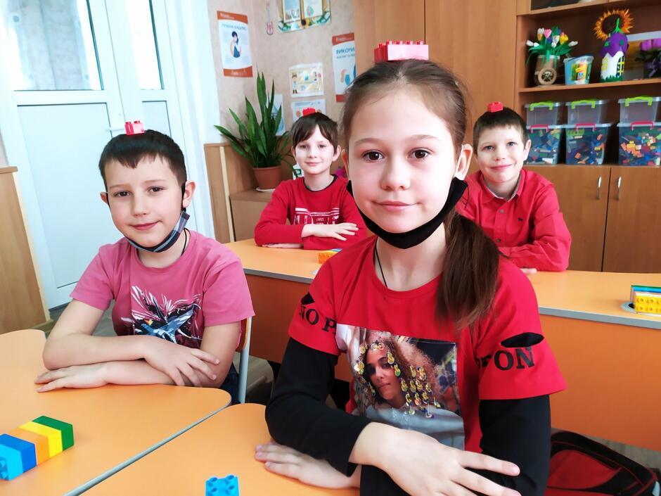 0200ph8c-9395-940x705.jpg