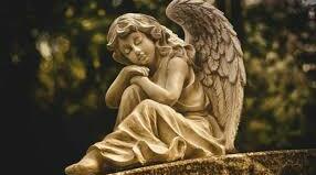 День ангела Світлани: коли святкують та що прийнято дарувати
