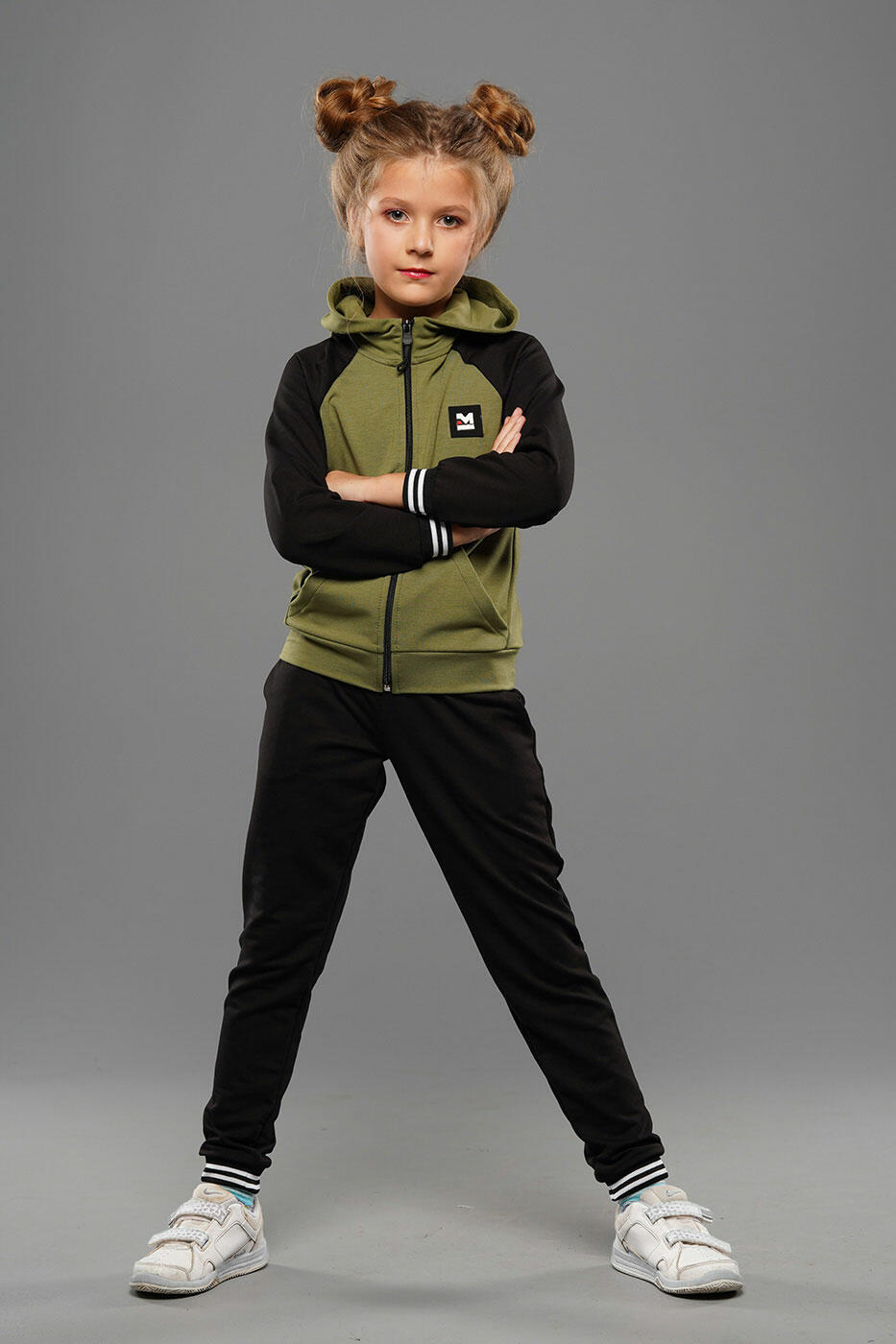 0200s05k-fa50-933x1400.jpg