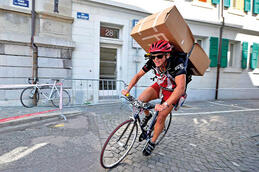 Advantages of Using a Cycling Courier | Cargone Couriers