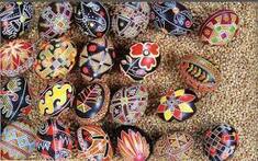 Про що розповідає писанка - Народні ремесла - Про Україну | Faberge eggs,  Halloween wreath, Pretty pictures