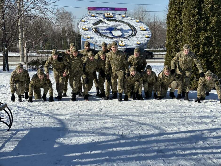 0200vao1-fa83-940x704.jpg