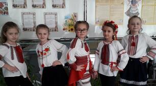 Літературне читання, 3 клас. Узагальнення знань з теми "Україна - це я, це ти, це ми!"