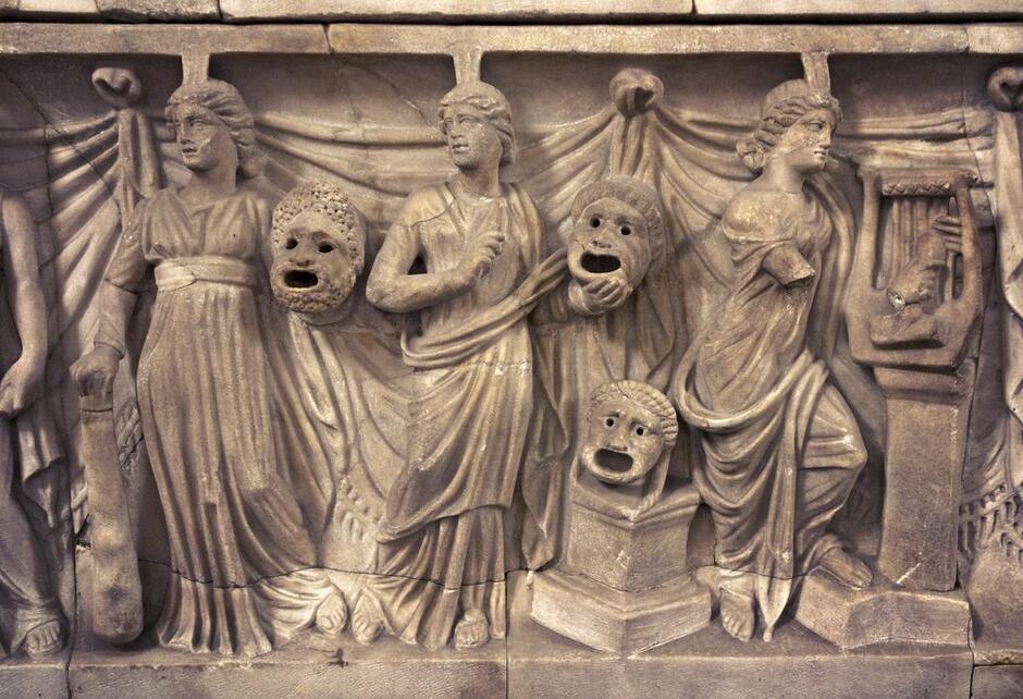 0200wena-79bc-940x642.jpg