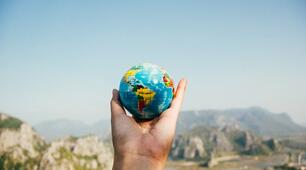 Travelling all over the World (7th form)