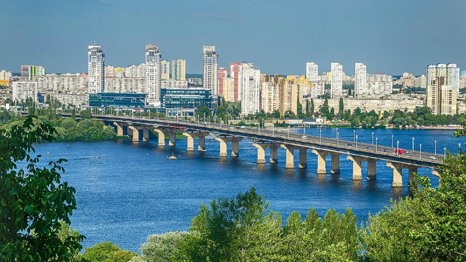 0200y194-26d1-940x529.jpg