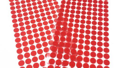 Зображення товару: Липучки круглі на клейовій основі, червоного кольору. 10 мм – 99 пар.
