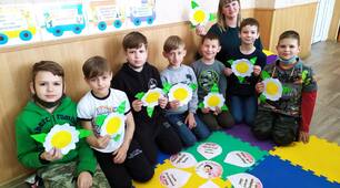 Ранкова зустріч на тему «День матері»
