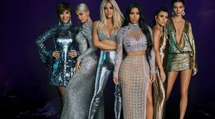 Advantages and disadvantages of being a celebrity