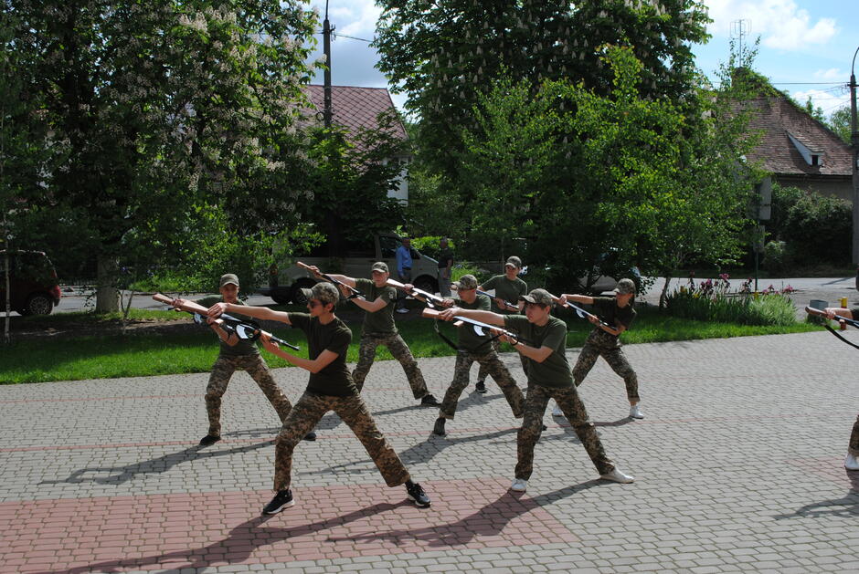 0200zwzp-5d52-940x629.jpg