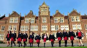Презентація к уроку «Середні школи в Британії»\ “Secondary schools in Britain”