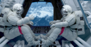 Прання одягу в космосі: NASA розробляє найоптимальніший спосіб для виведення плям