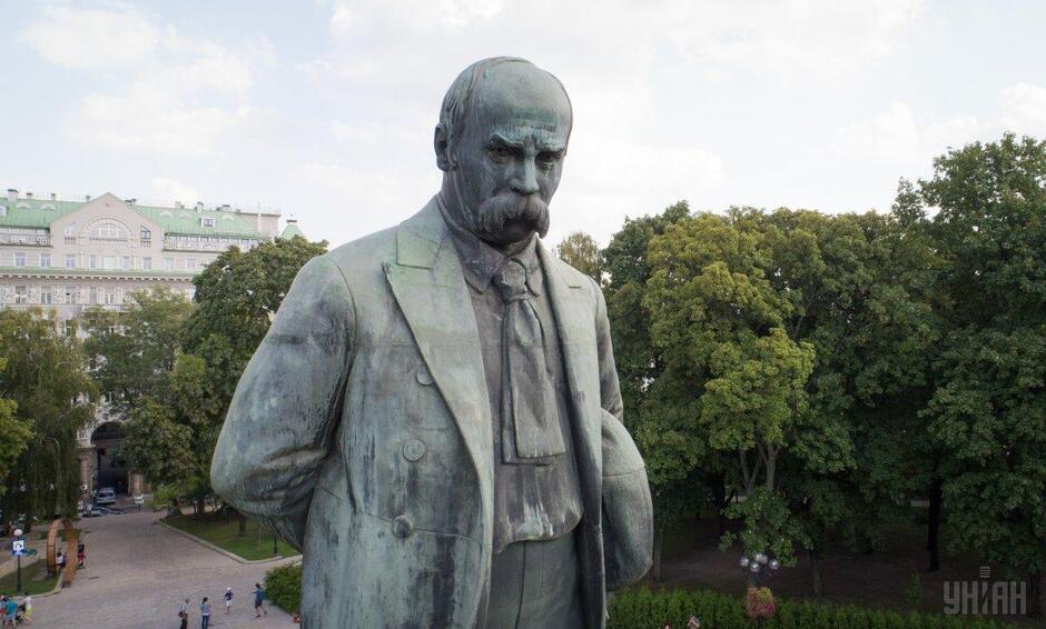 9 липня 1961 року в канадському Вінніпезі був відкритий пам'ятник Великому Кобзареві Тарасу Шевченку / УНІАН