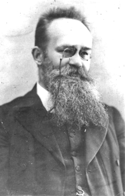 02011jg8-7399-259x405.png