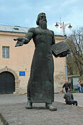 02011qyk-8391-117x176.jpg