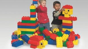 "Ігри на кмітливість з LEGO"