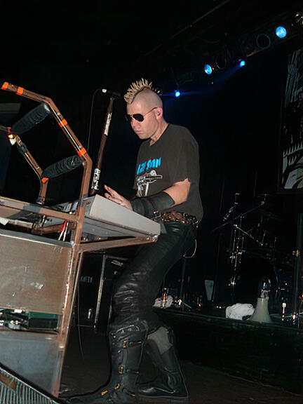 02012oq3-90f1-432x576.jpg