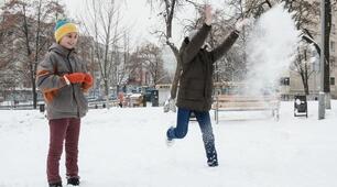 Що робити батькам, якщо у дітей-підлітків більше немає бажання проводити новорічні свята з родиною!?
