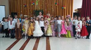 Сценарій виховного заходу "Осінній бал" для учнів початкової школи