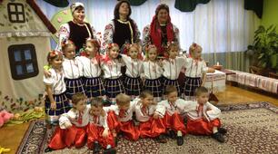 Музично - літературна композиція "Стежками Великого Кобзаря".
