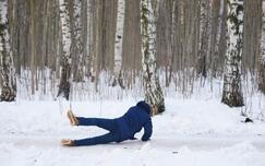 Low Back Pain and the Dangers of Slipping on Ice: Progressive Spine &amp; Sports Medicine: Pain Medicine